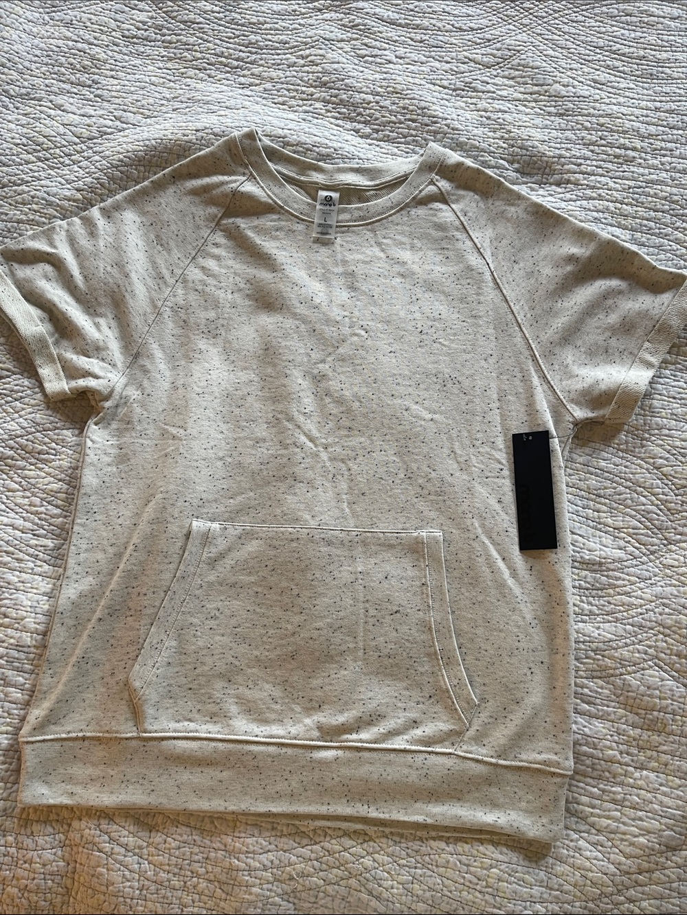 Mono B women’s Short Sleeve Speckled Oatmeal Pocket Sweatshirt